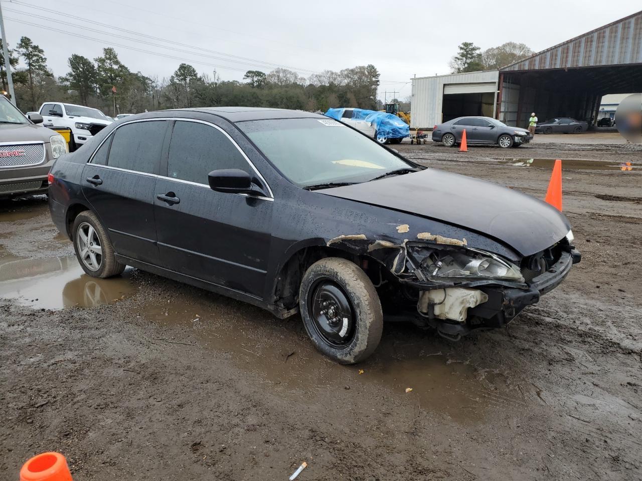 2003 Honda Accord - Image 4