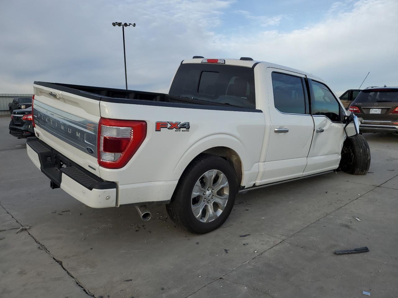 2023 Ford F-150 - Image 3
