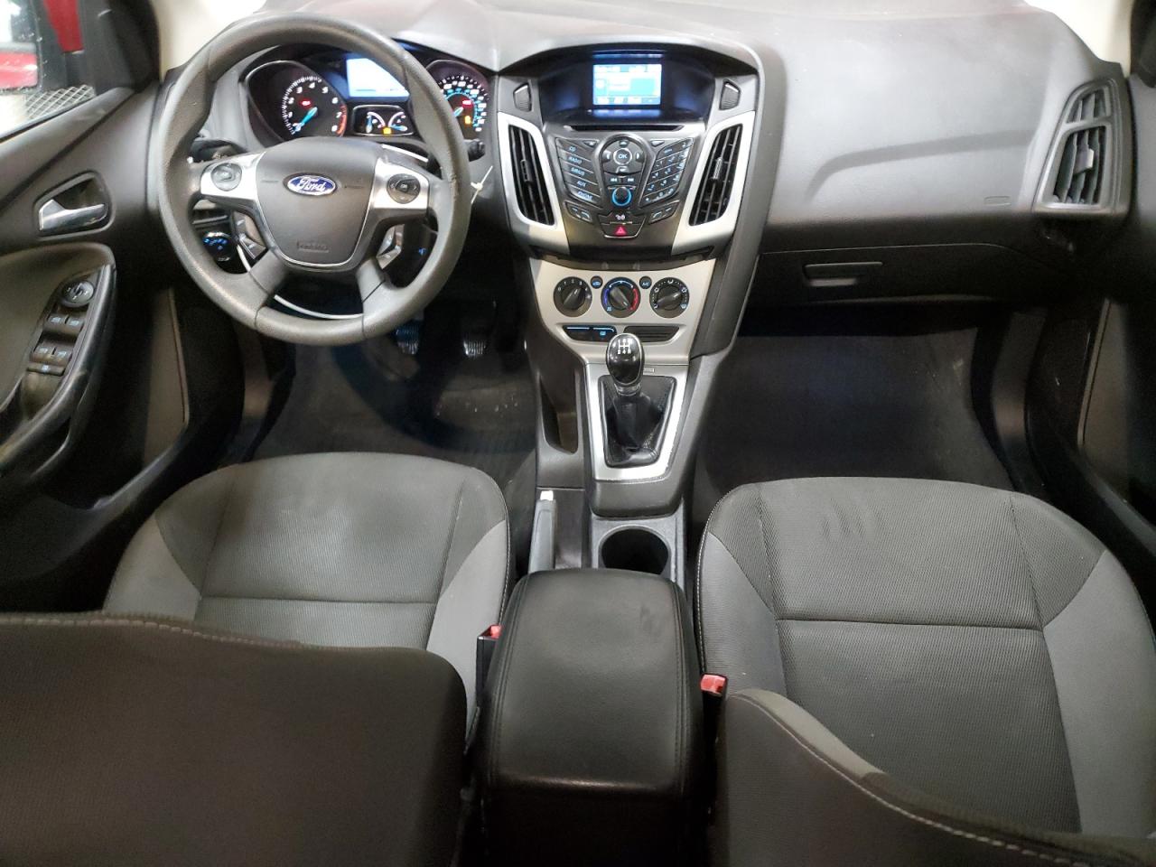 2012 Ford Focus - Image 8