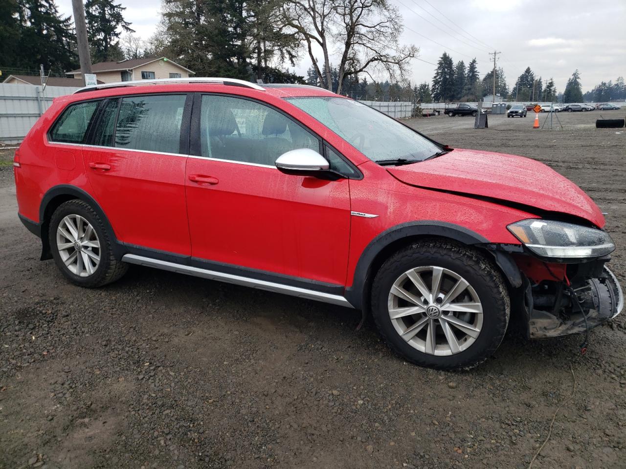 2019 Volkswagen Golf - Image 4