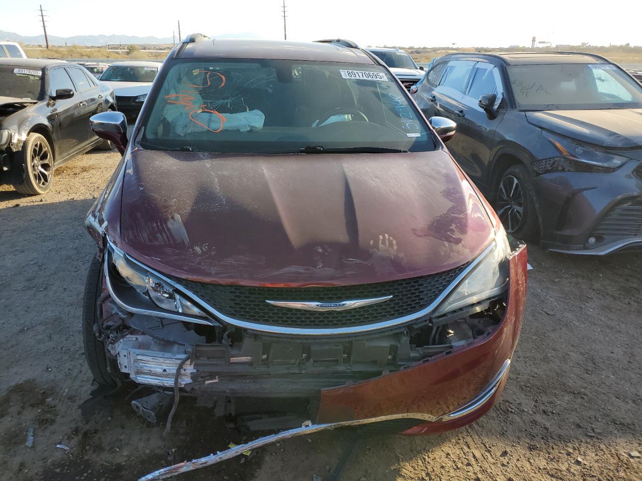2017 Chrysler Pacifica - Image 5