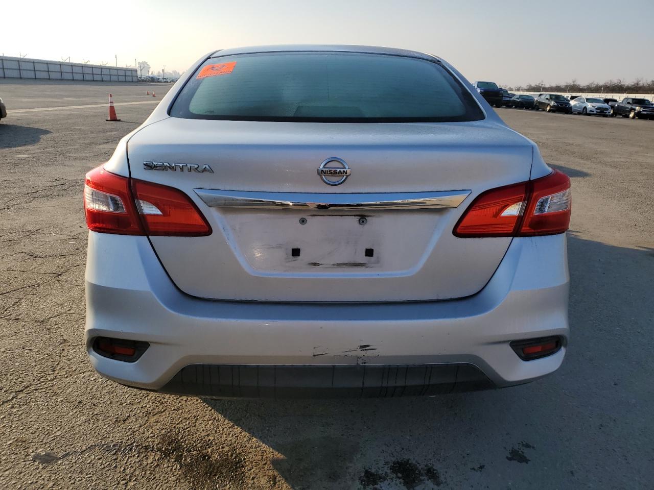 2016 Nissan Sentra - Image 6