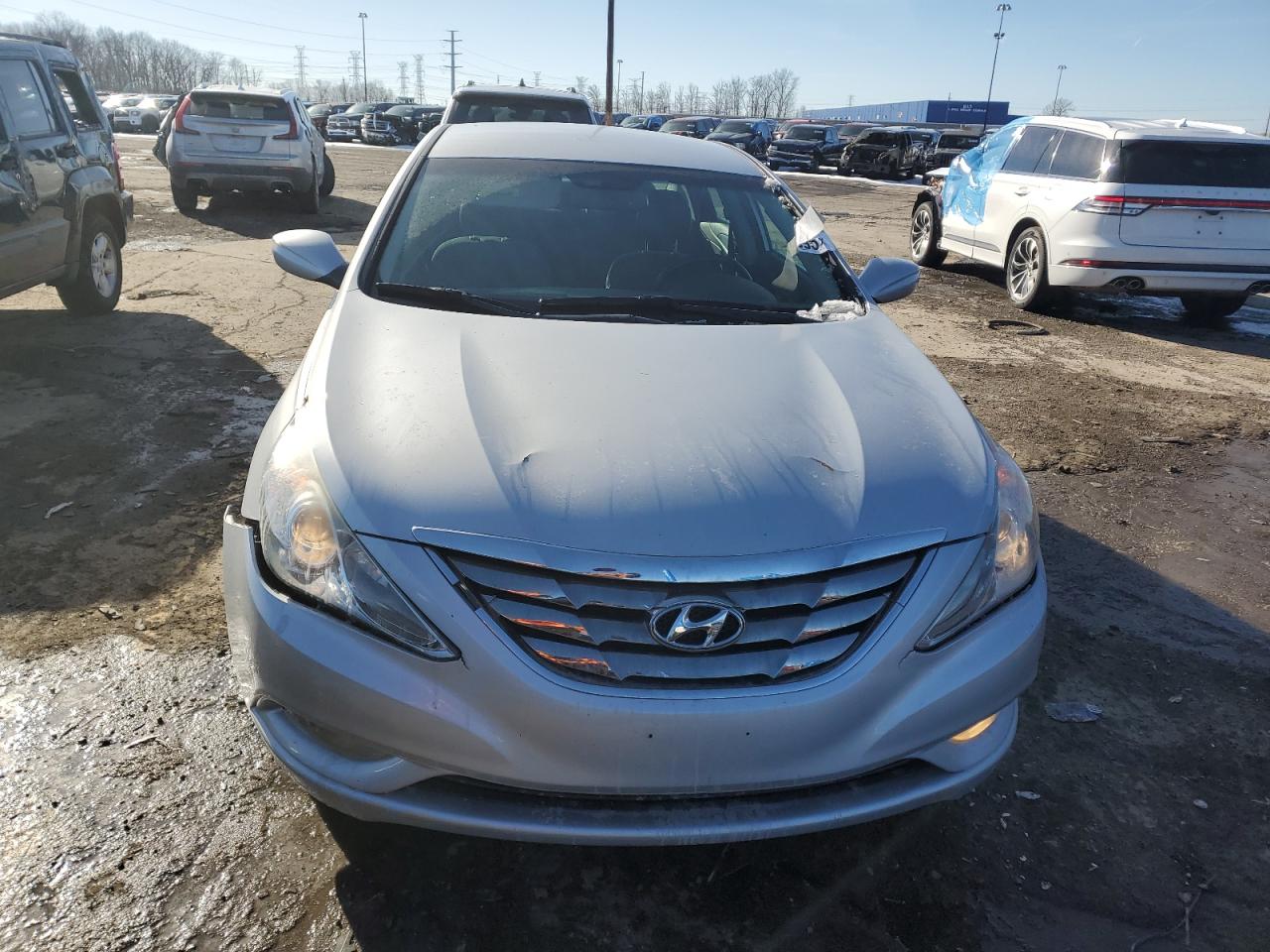 2011 Hyundai Sonata - Image 5