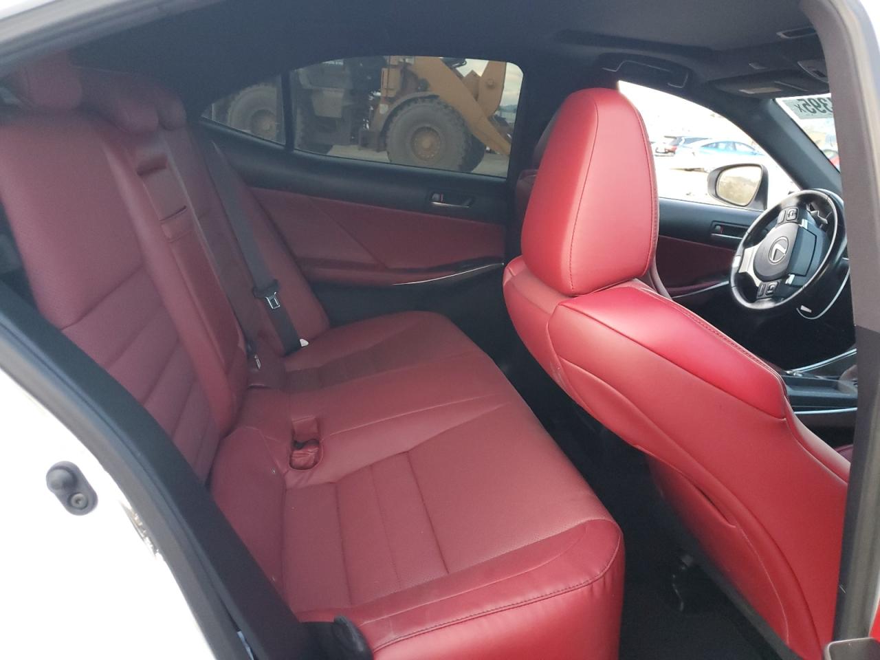 2020 Lexus IS - Image 10