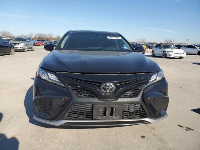  TOYOTA CAMRY 2021 Czarny