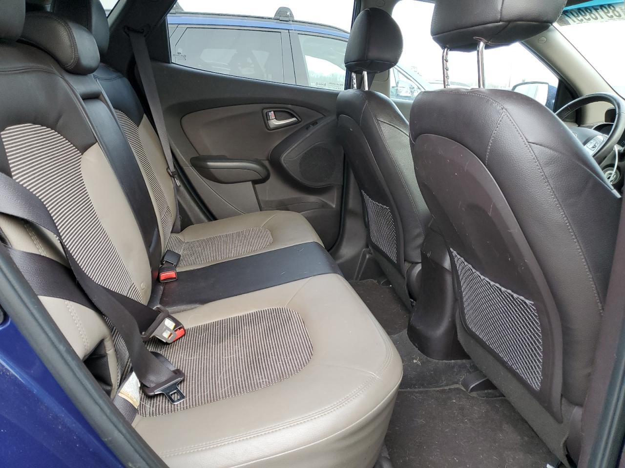 2013 Hyundai Tucson - Image 11