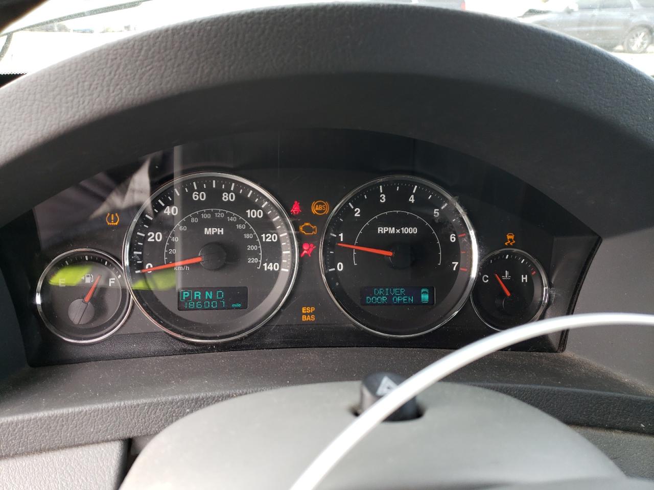 2007 Jeep Grand Cherokee - Image 9