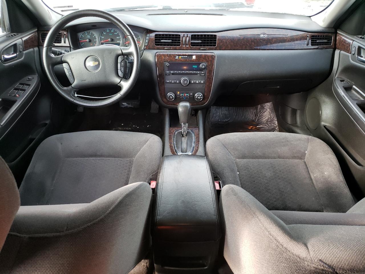 2013 Chevrolet Impala - Image 8