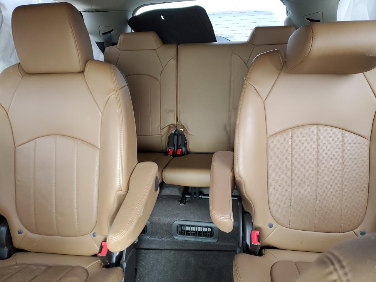 2015 Buick Enclave - Image 10