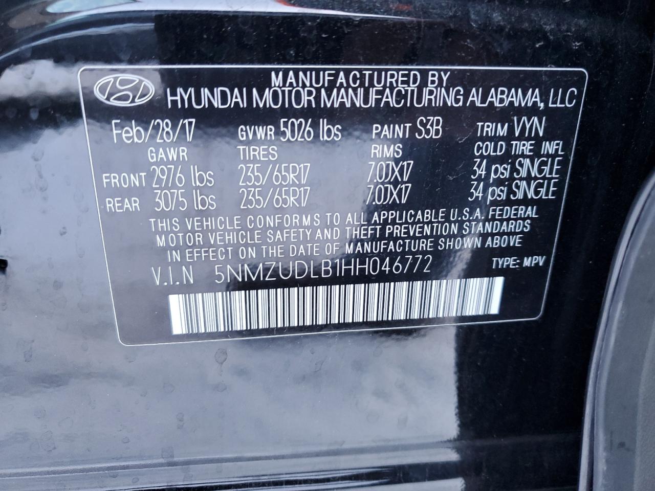 2017 Hyundai Santa Fe - Image 13