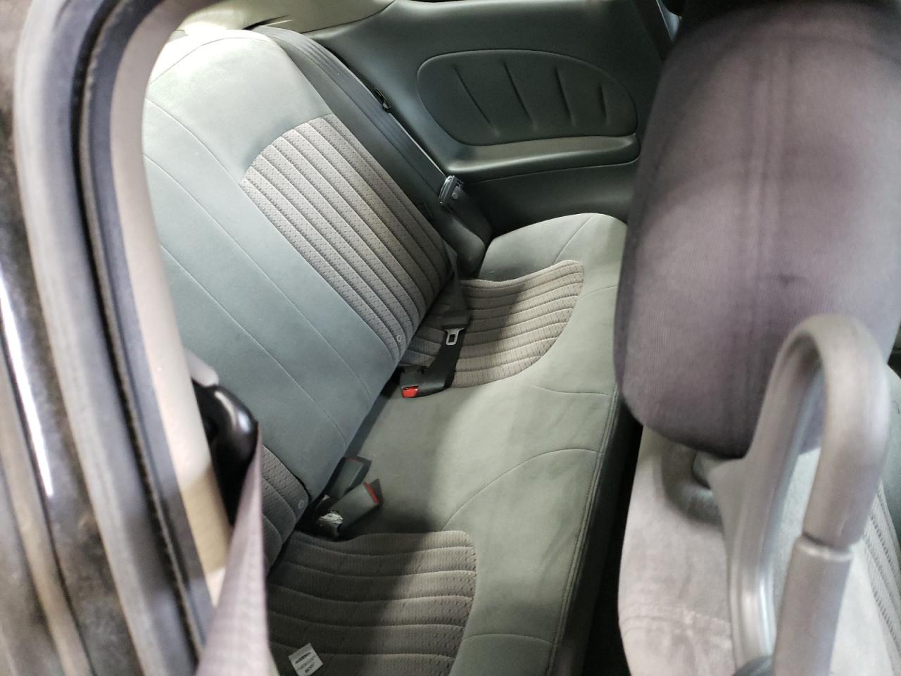2005 Pontiac Grand AM - Image 10