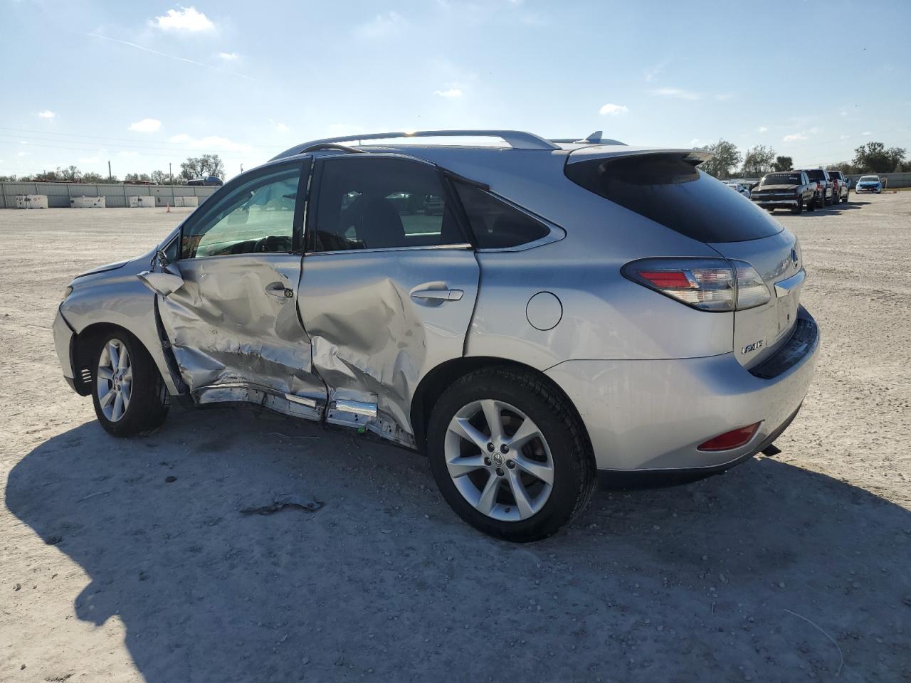 2010 Lexus RX - Image 2