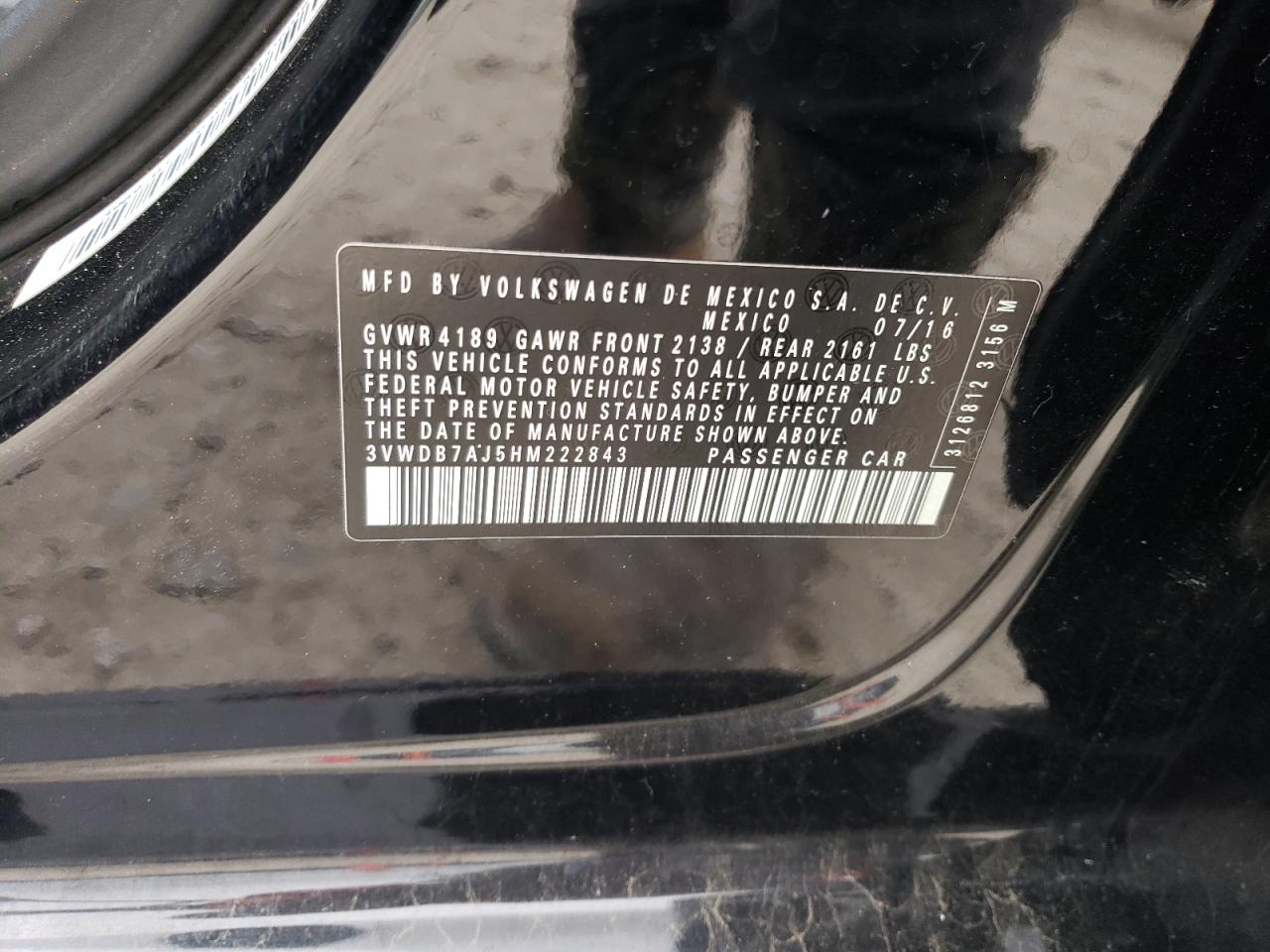 2017 Volkswagen Jetta - Image 12