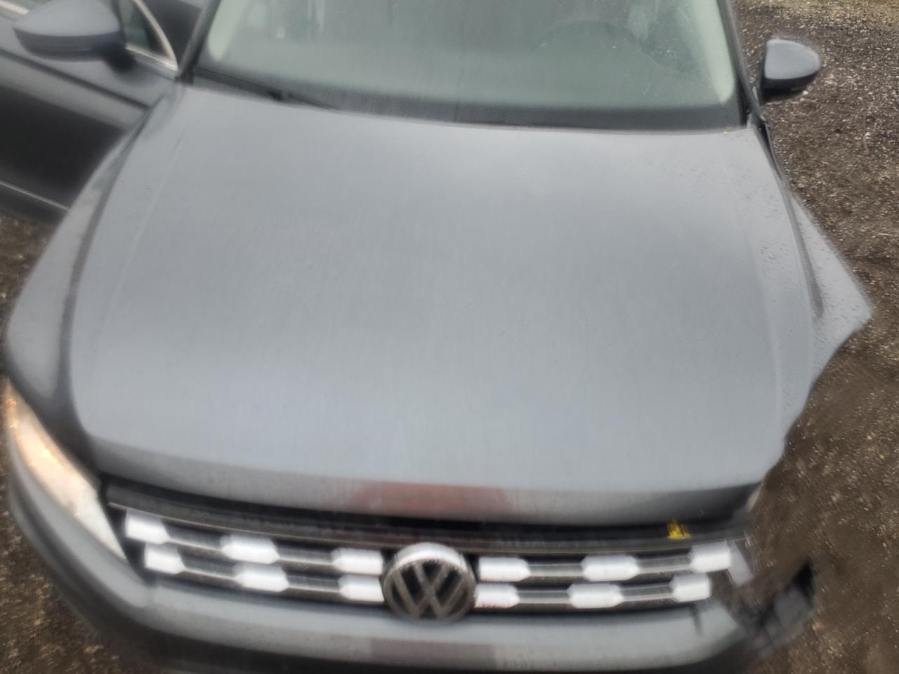2020 Volkswagen Tiguan - Image 13