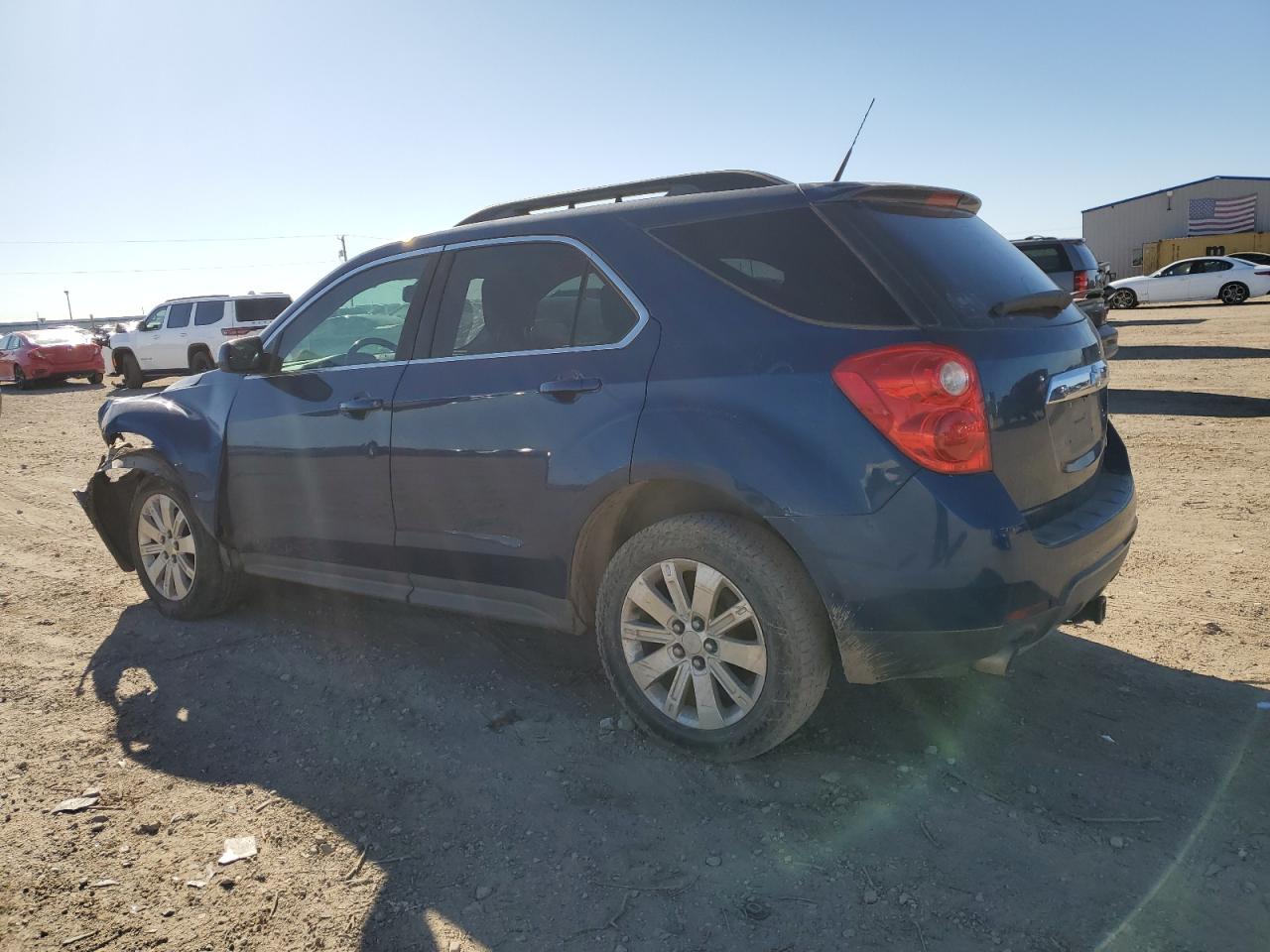 2010 Chevrolet Equinox - Image 2