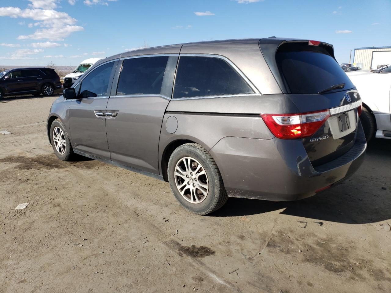 2013 Honda Odyssey - Image 2
