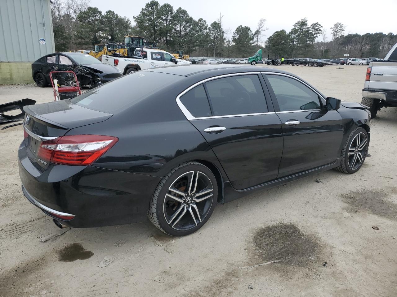 2017 Honda Accord - Image 3