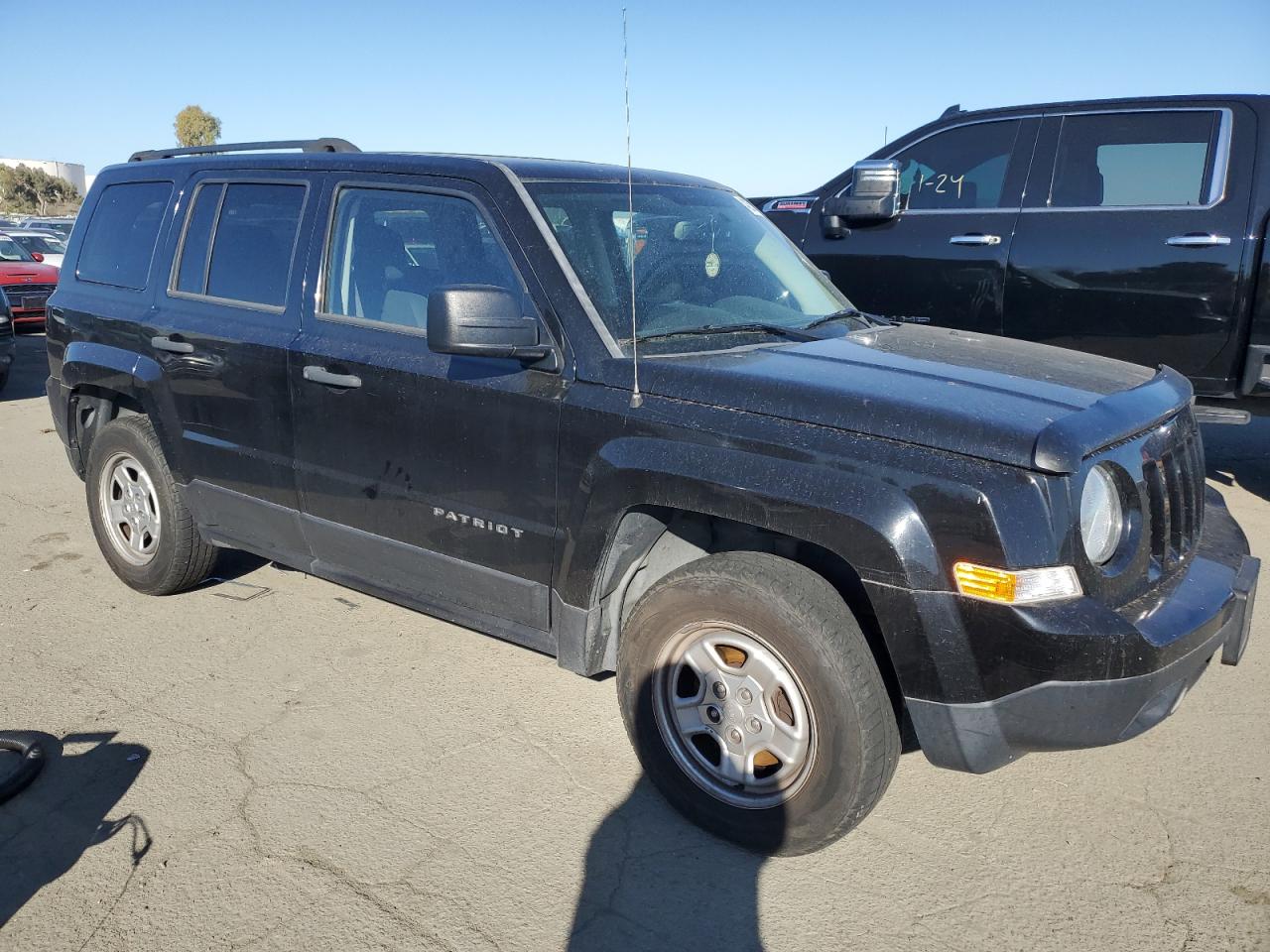 2016 Jeep Liberty (Patriot) - Image 4