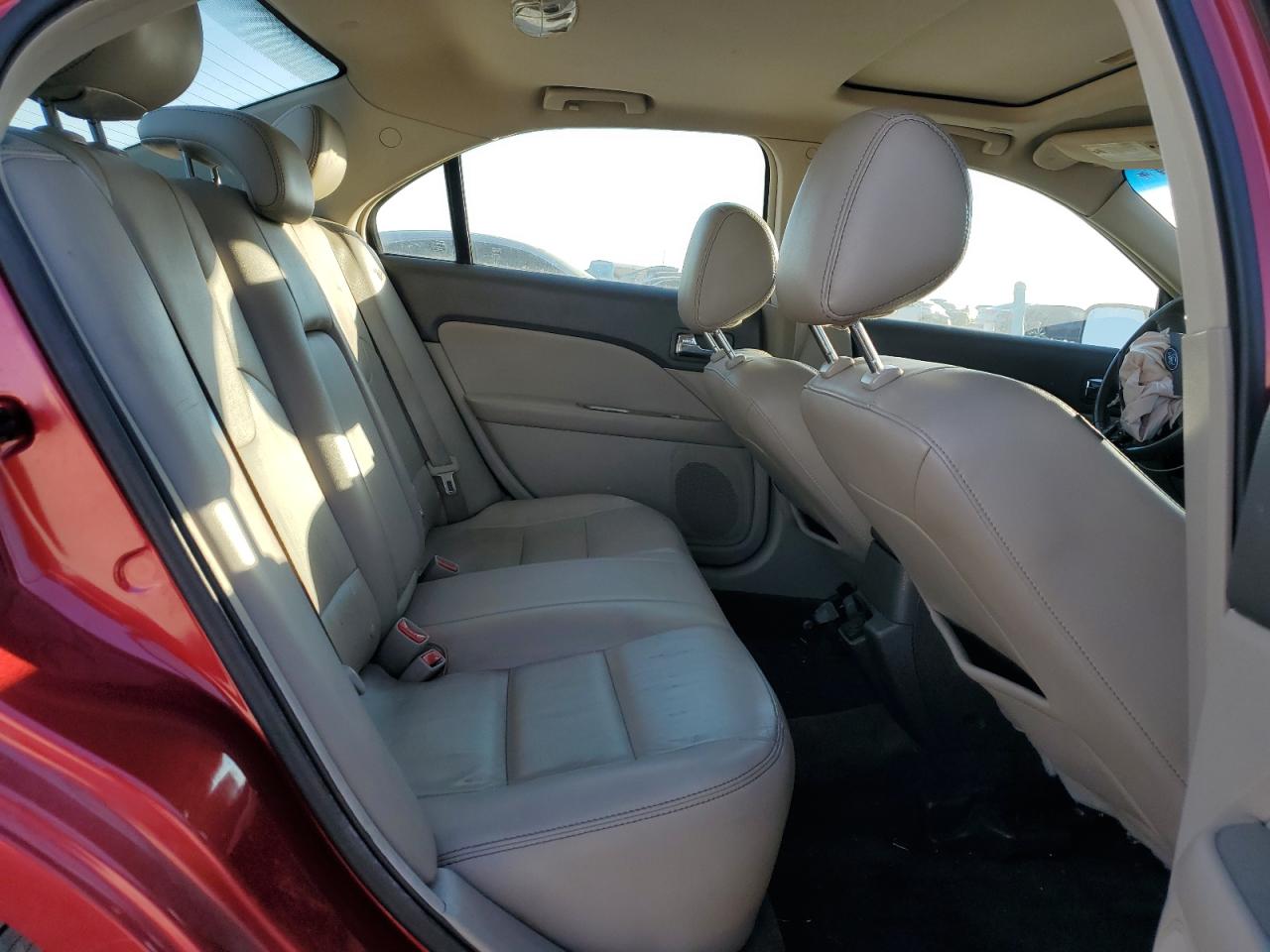 2012 Ford Fusion - Image 10