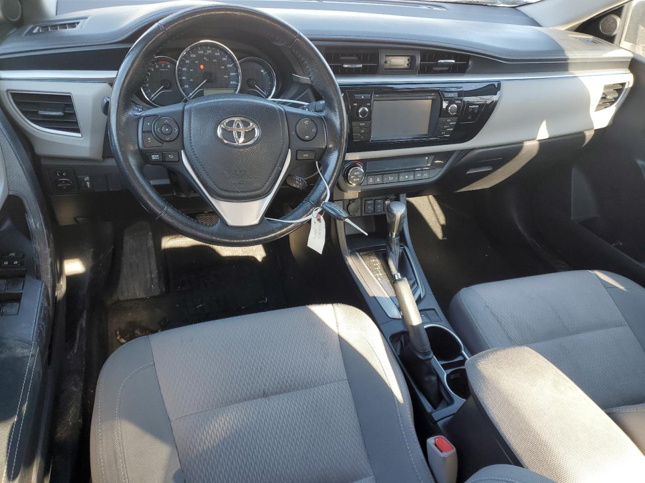 2015 Toyota Corolla - Image 8