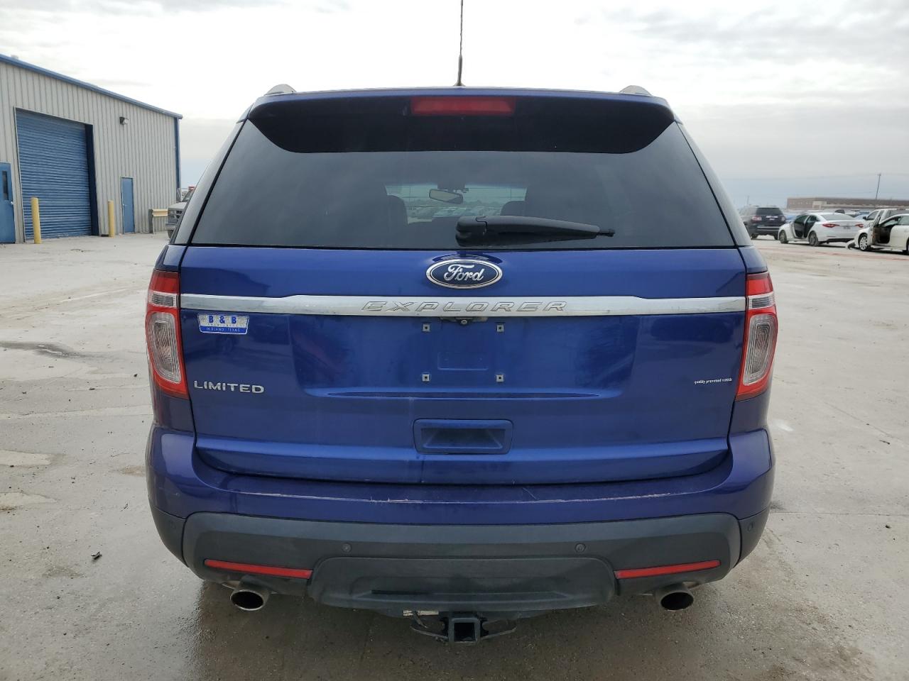 2014 Ford Explorer - Image 6