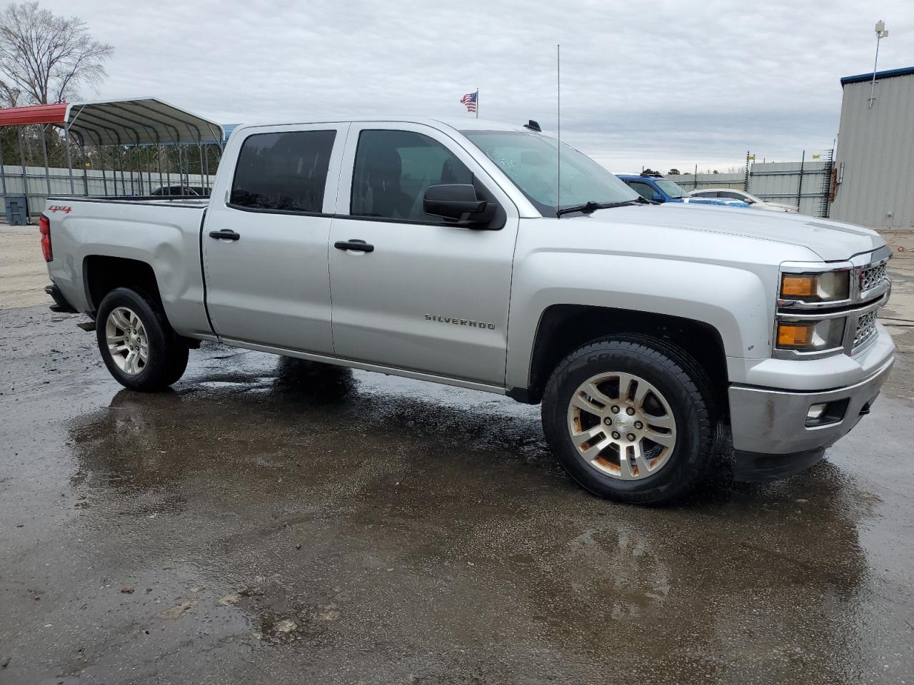 2014 Chevrolet Silverado - Image 4