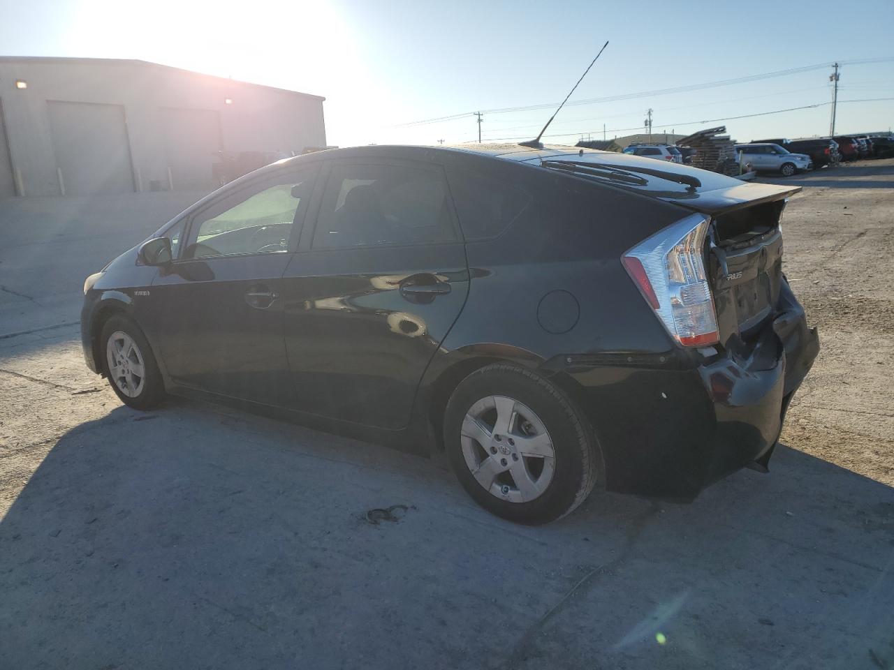2011 Toyota Prius - Image 2