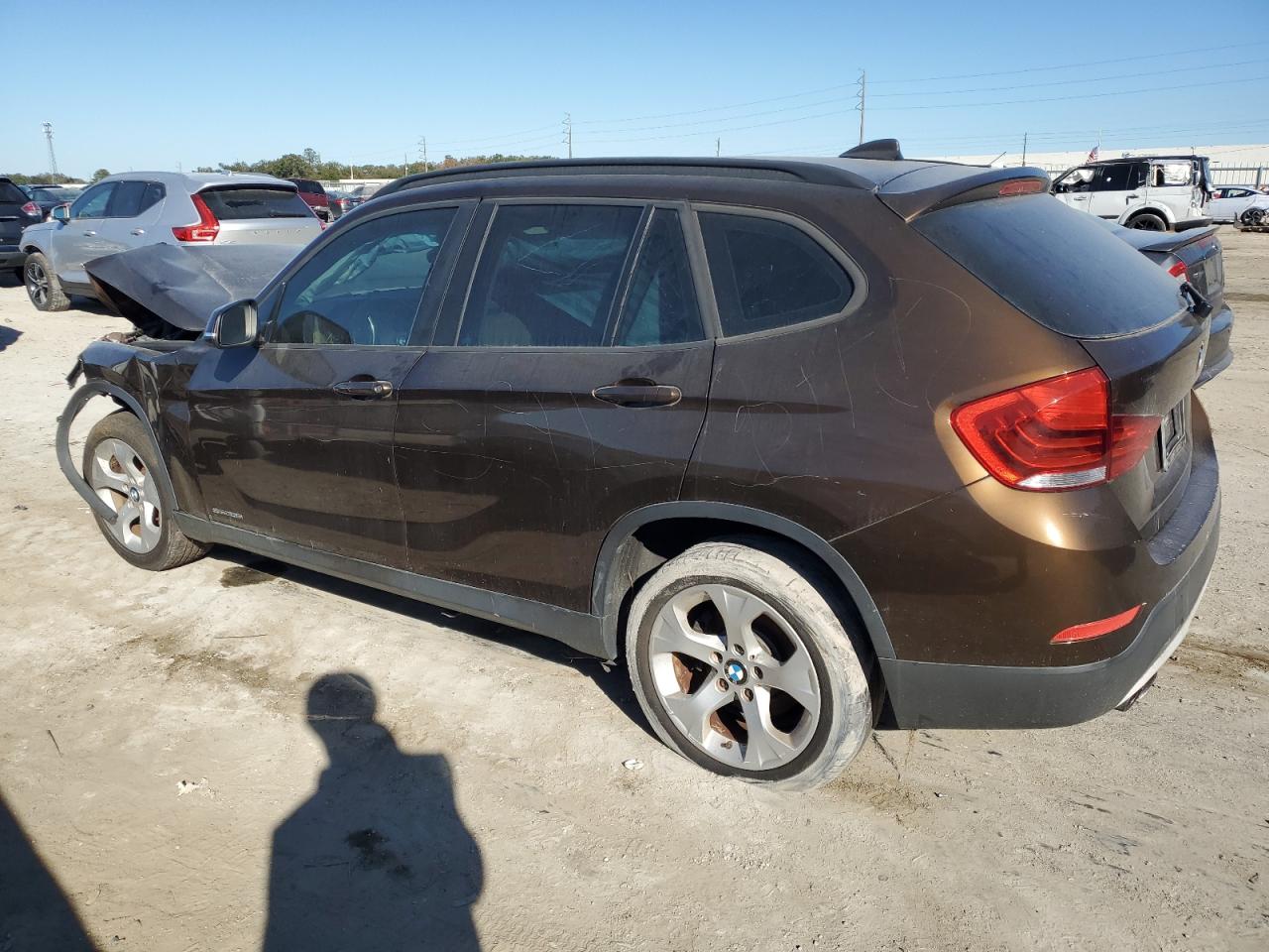 VIN WBAVM1C52EVW46865 2014 BMW X1 no.2