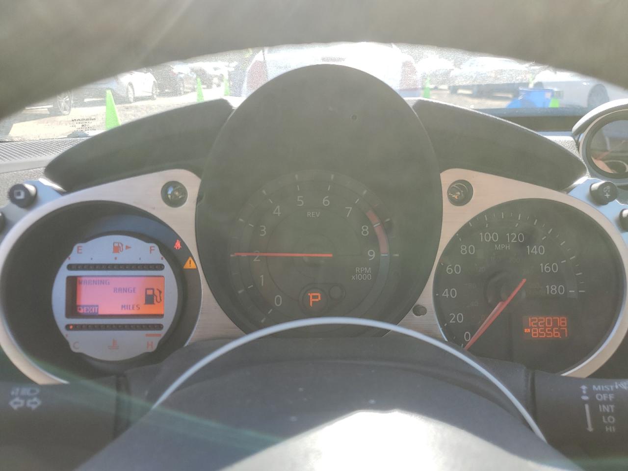 2012 Nissan 370Z - Image 9