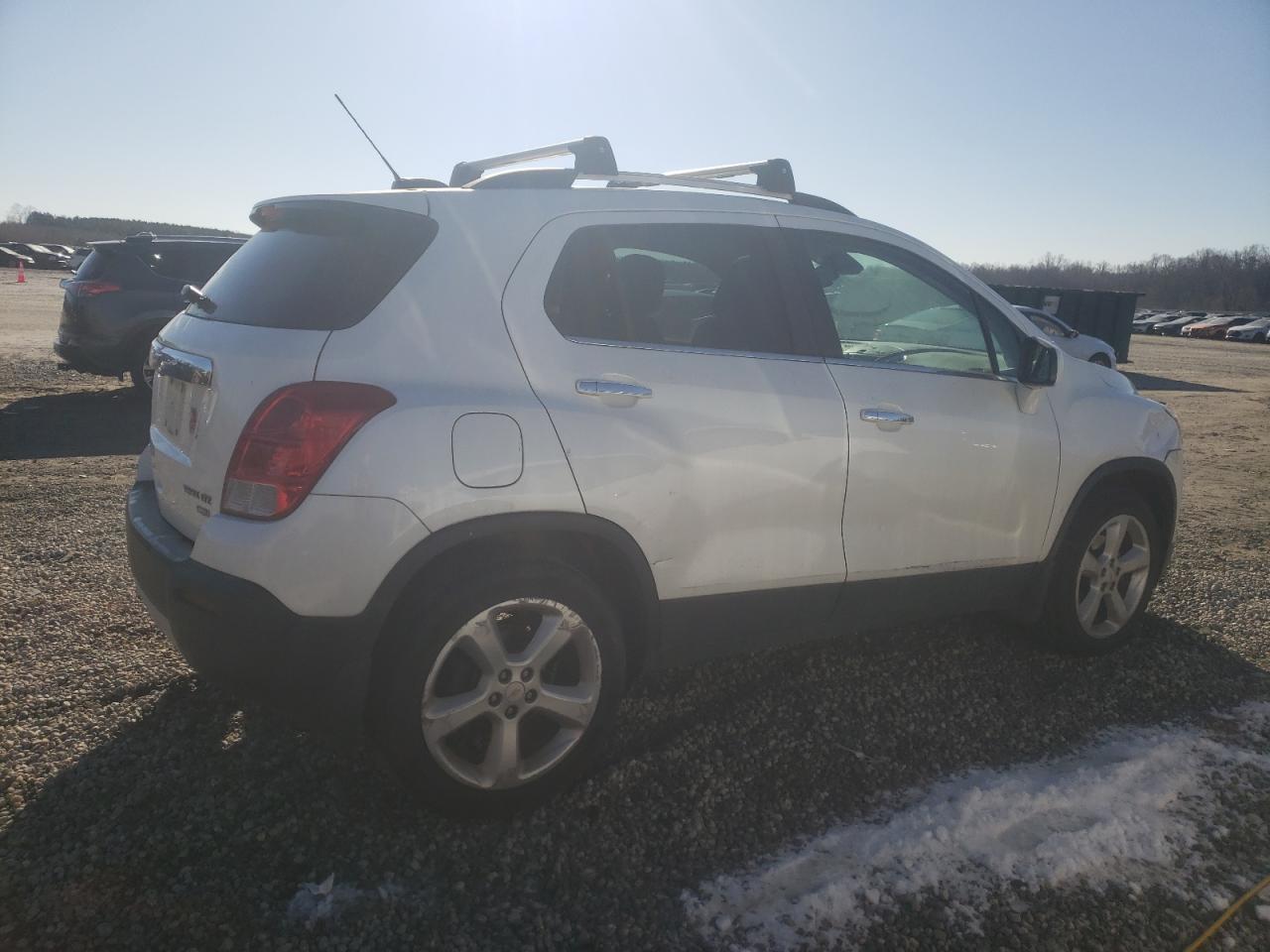 2015 Chevrolet Trax - Image 3