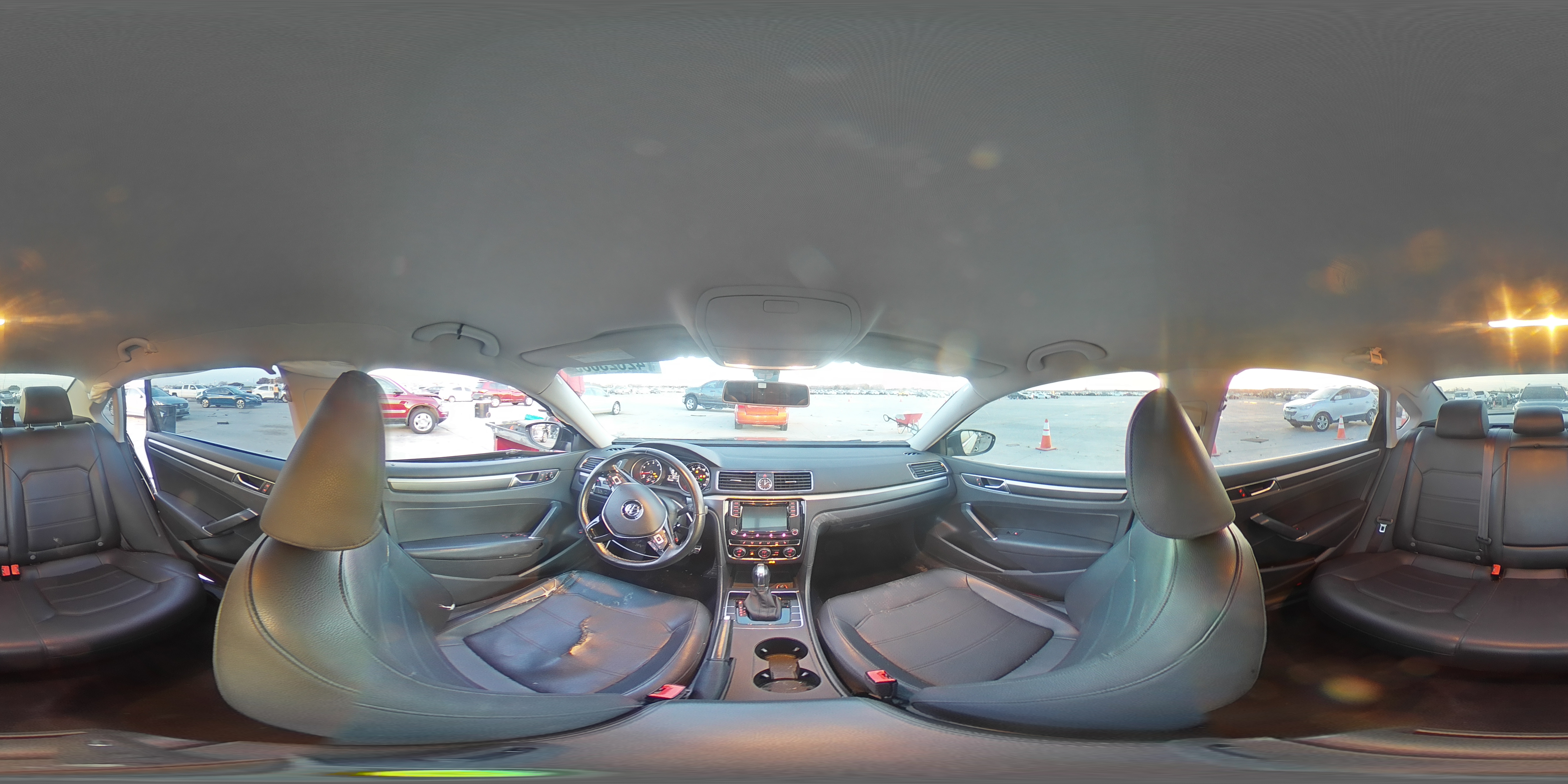 2017 Volkswagen Passat - Image 15
