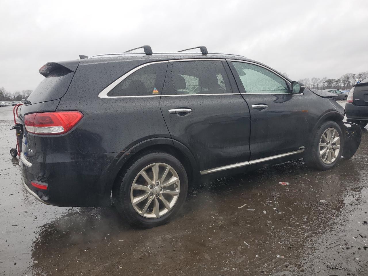 2017 Kia Sorento - Image 3