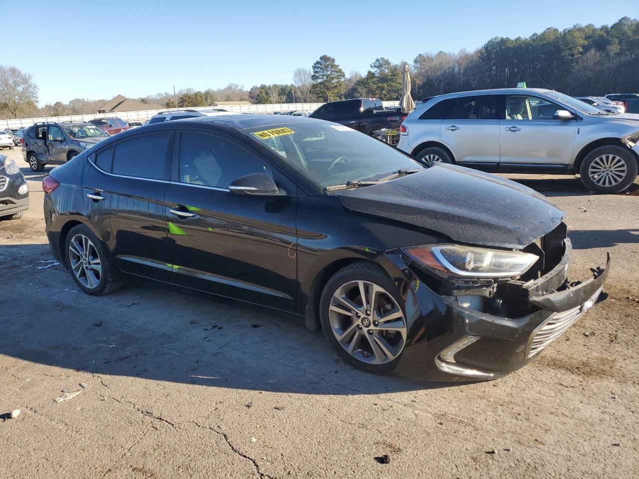 2017 Hyundai Elantra - Image 4