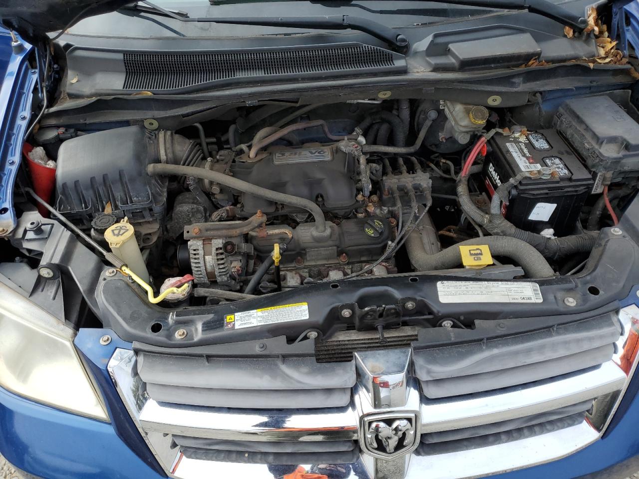 2010 Dodge Caravan - Image 12