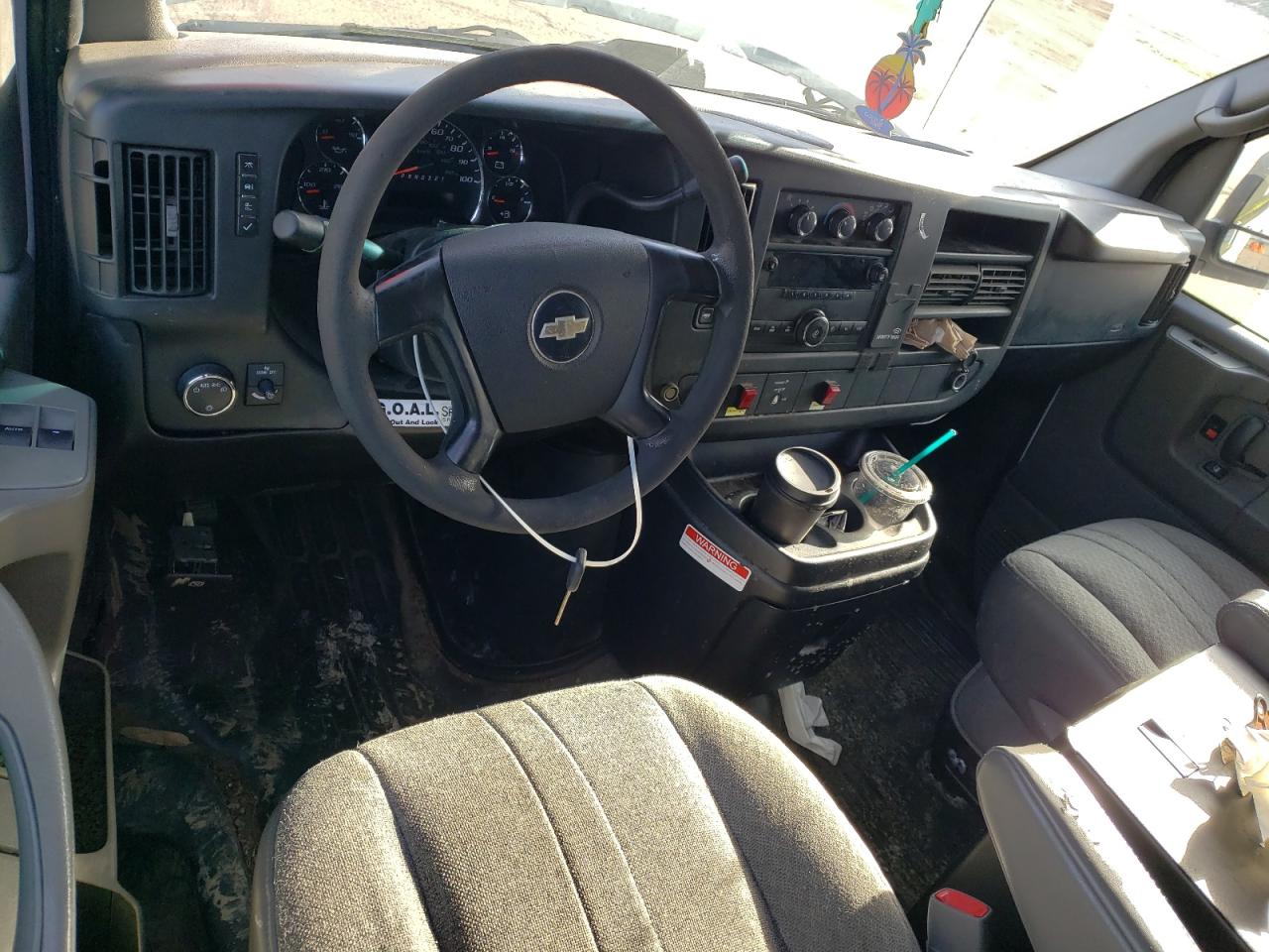 2009 Chevrolet Express - Image 8