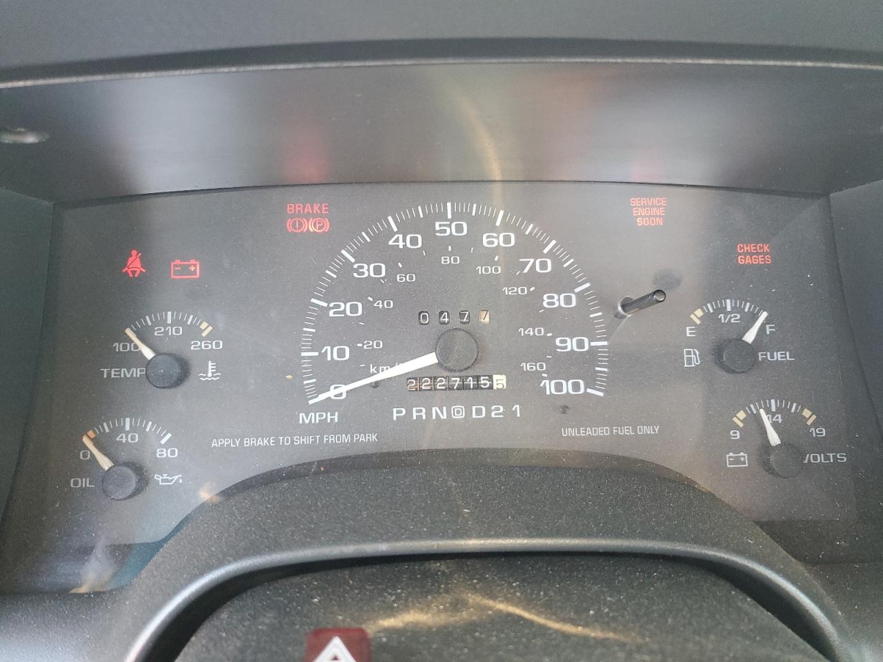 1996 Chevrolet S-10 Pickup - Image 9