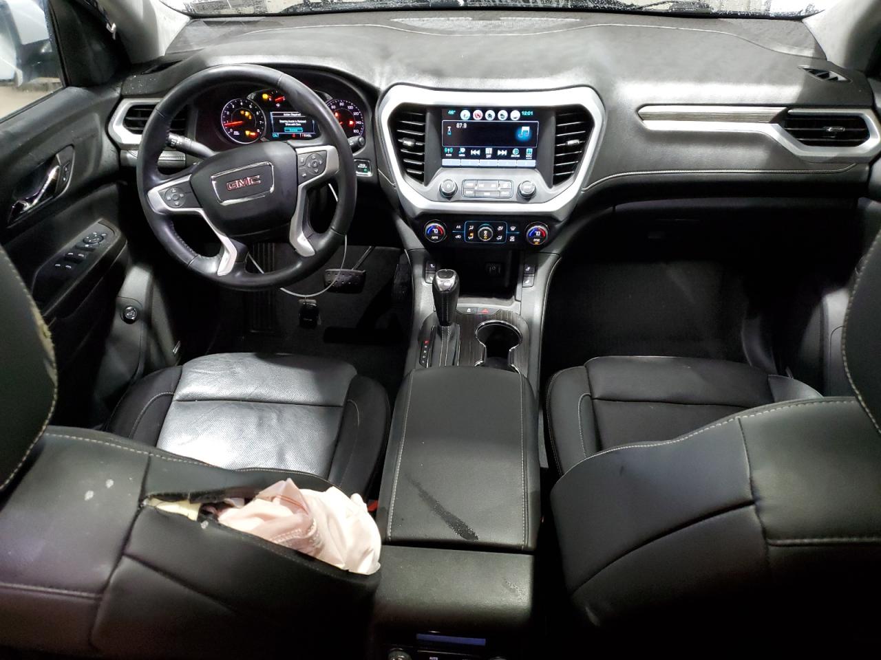 2017 GMC Acadia - Image 8