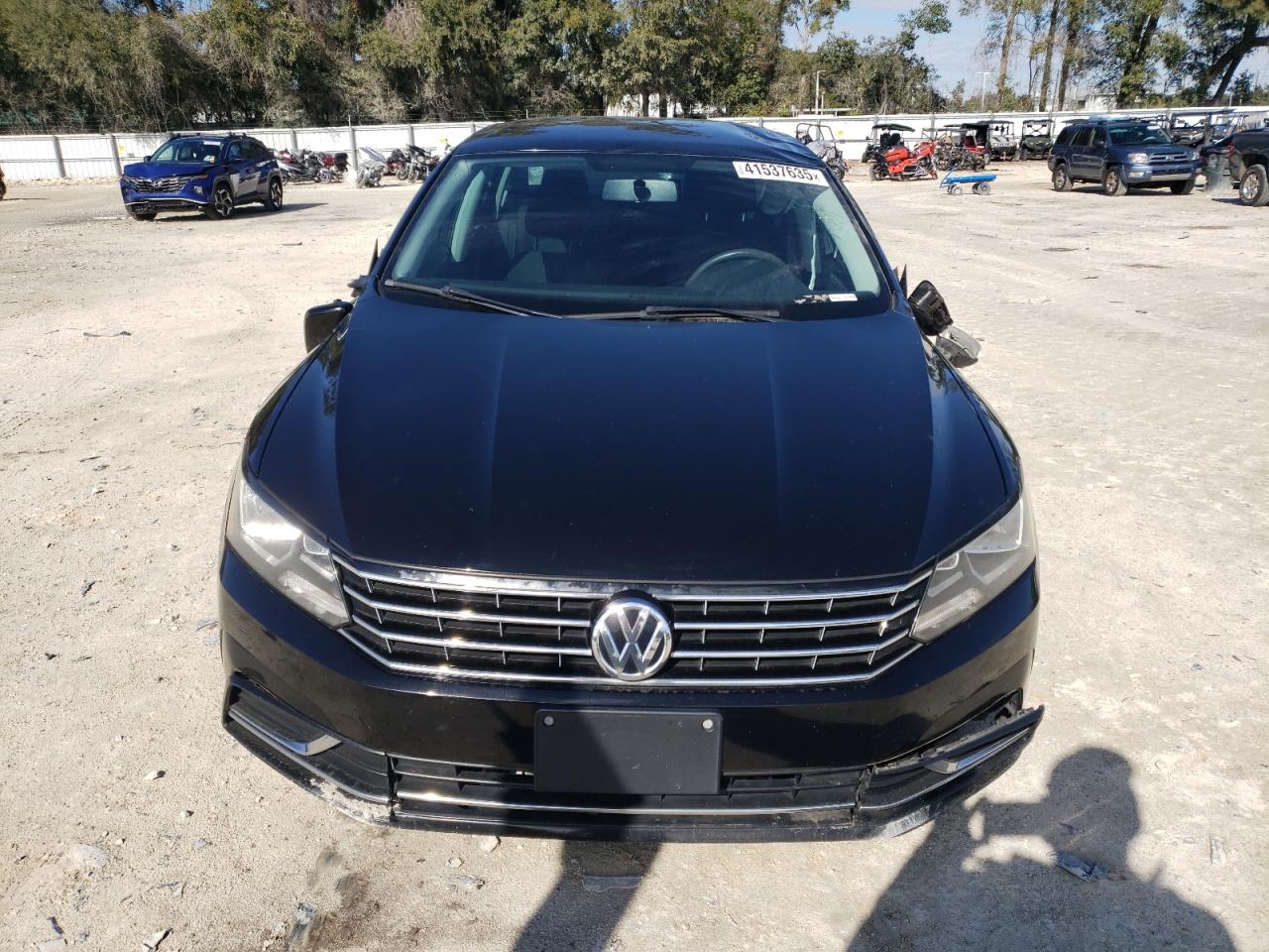2016 Volkswagen Passat - Image 5