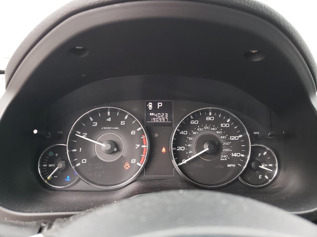 2011 Subaru Outback - Image 9