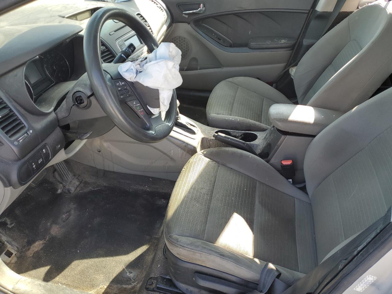 2015 Kia Forte - Image 7