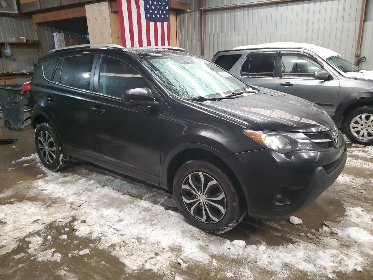 2015 Toyota RAV 4 - Image 4