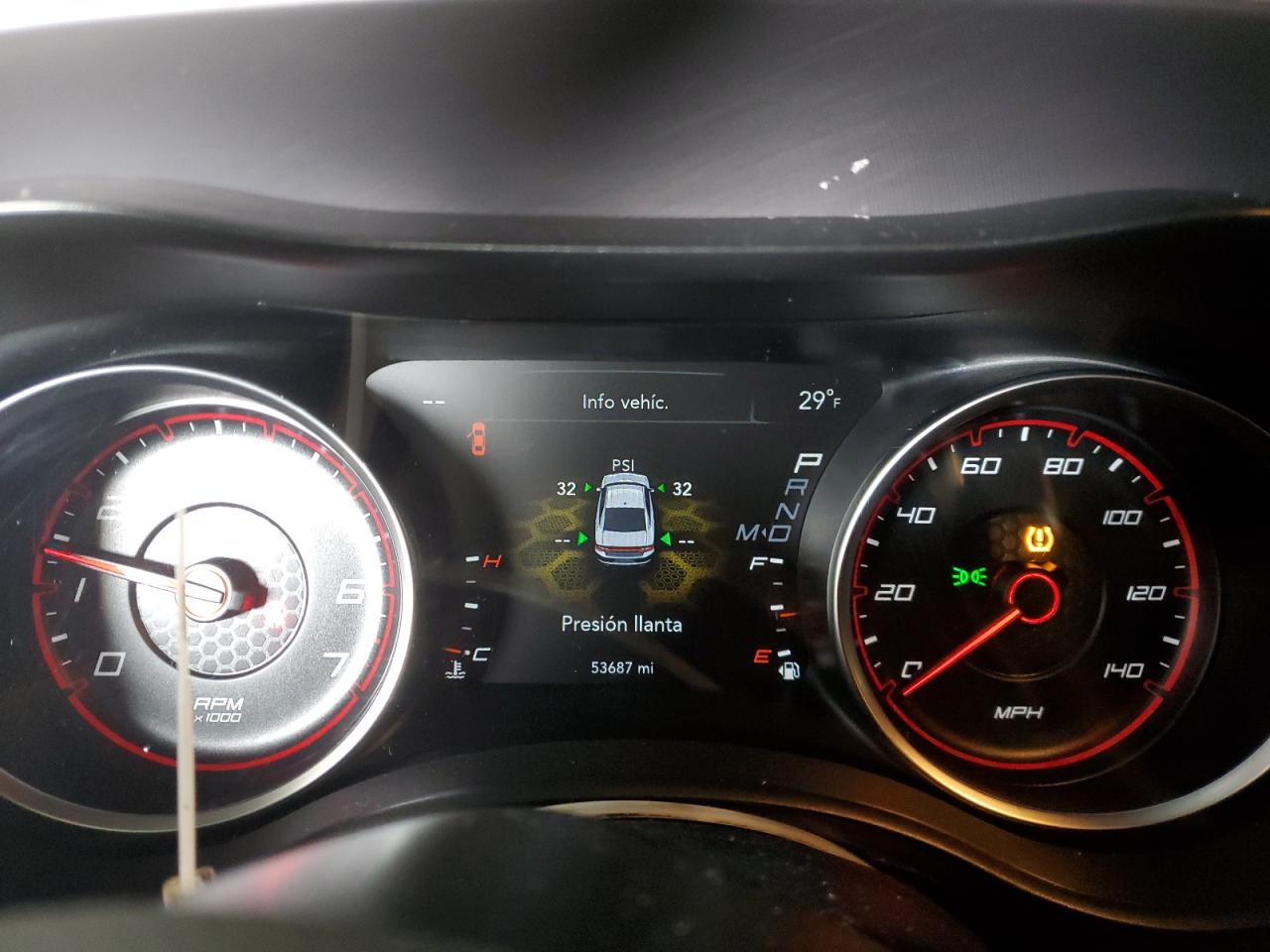 2021 Dodge Charger - Image 9