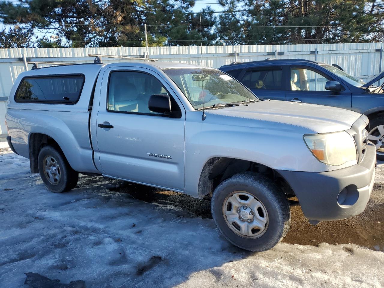2005 Toyota Tacoma - Image 4