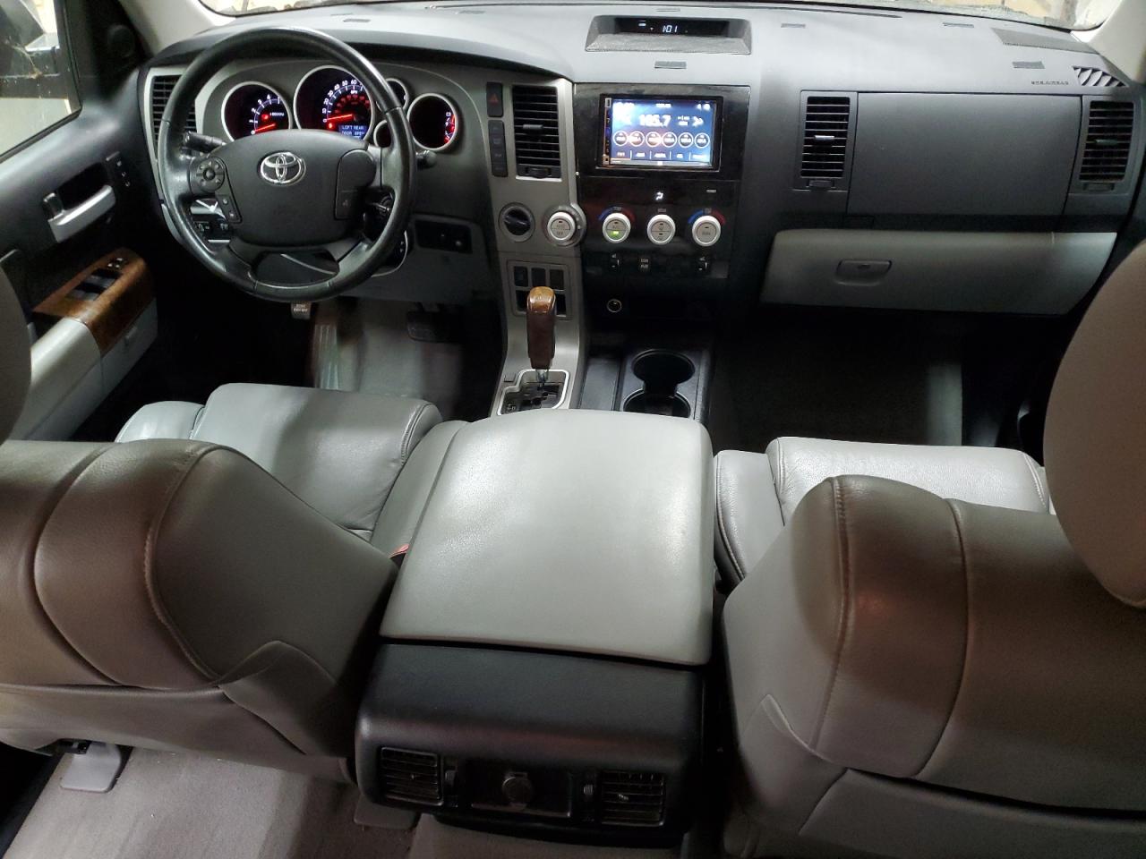 2010 Toyota Tundra - Image 8