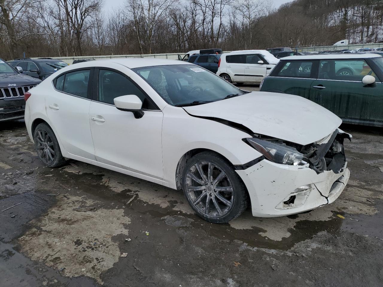2014 Mazda 3 - Image 4
