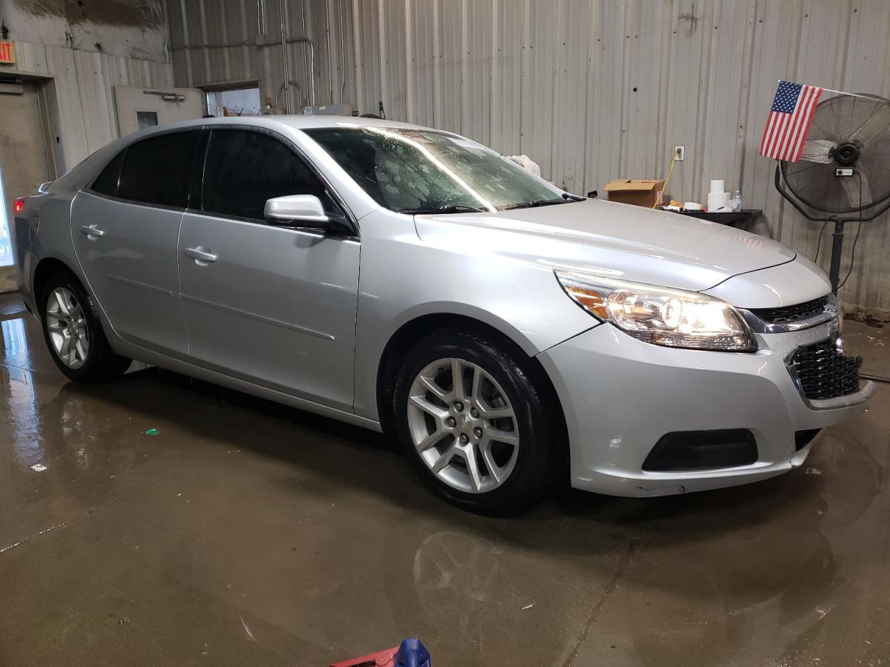 2015 Chevrolet Malibu - Image 4