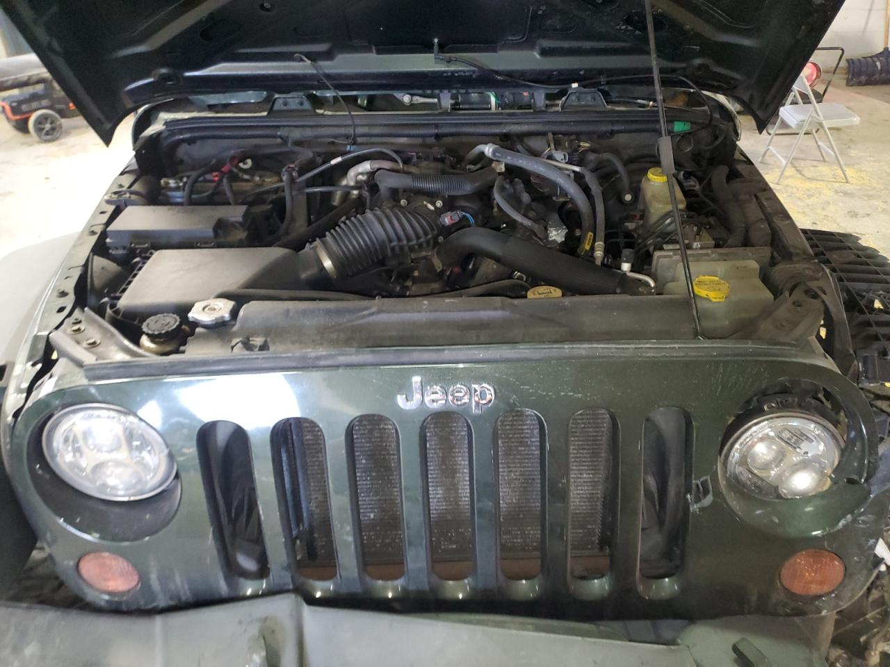 2011 Jeep Wrangler - Image 13