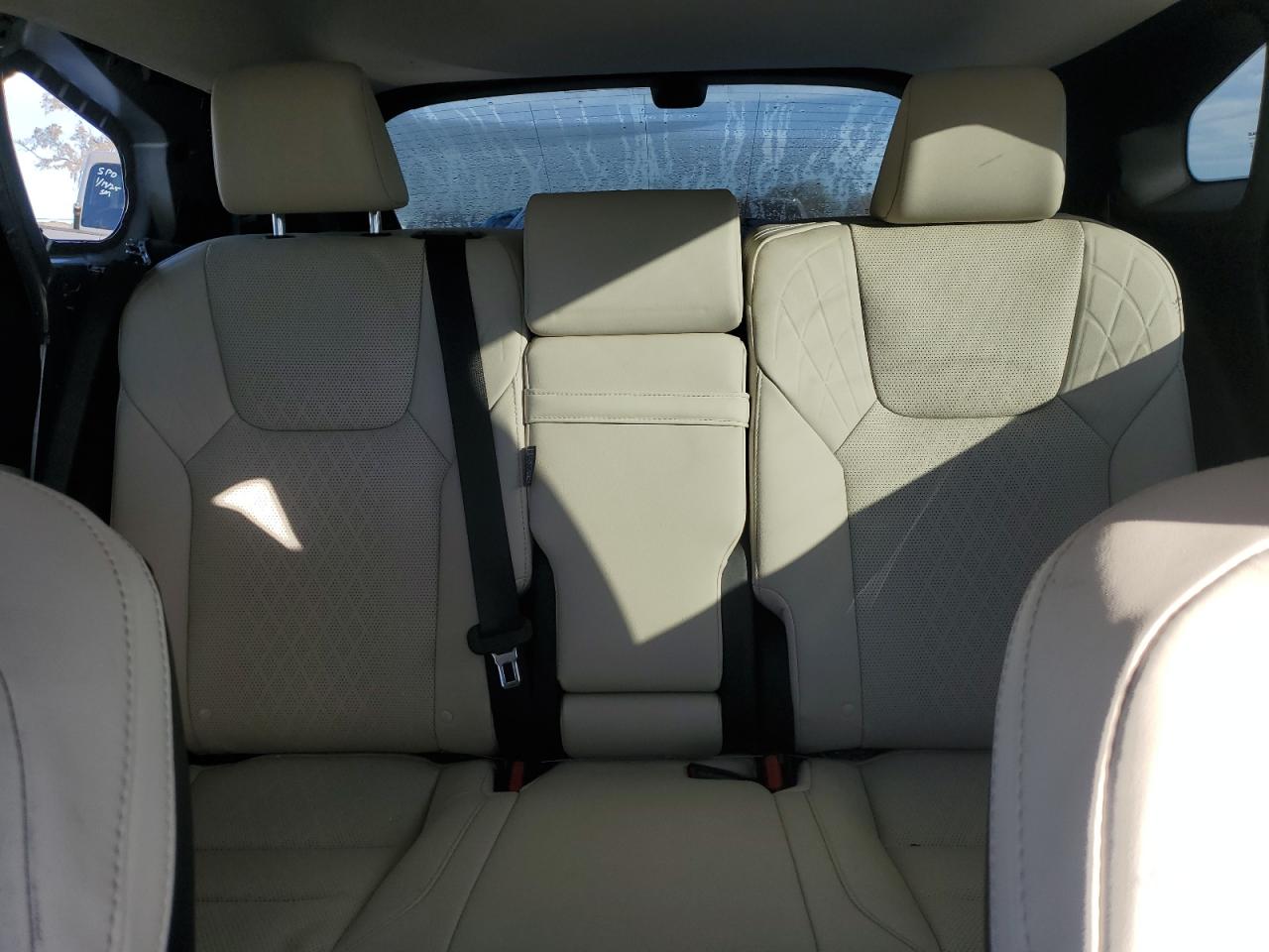 2024 Lexus RX - Image 10