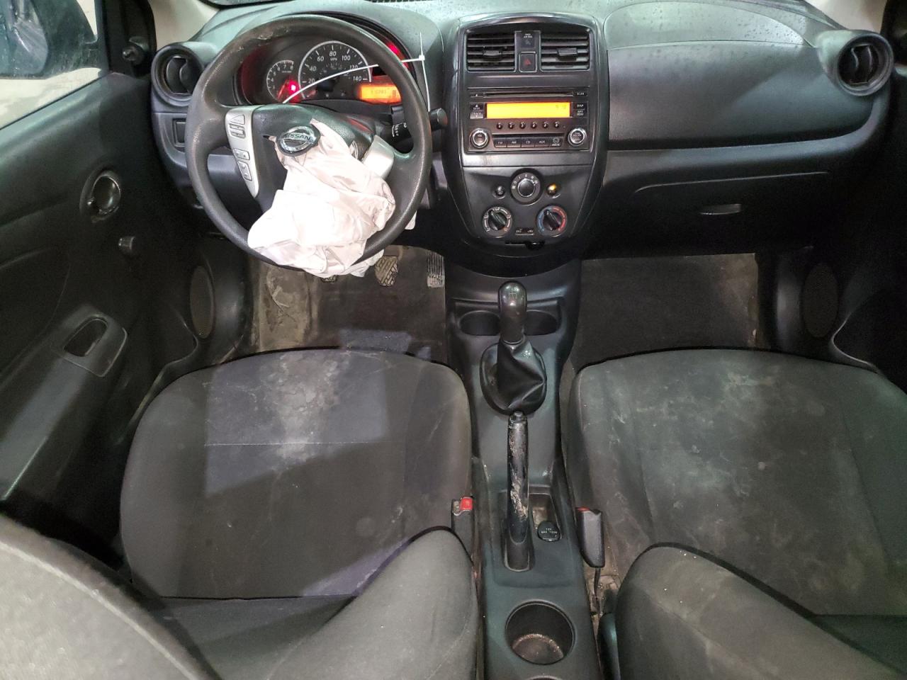 2015 Nissan Versa - Image 8