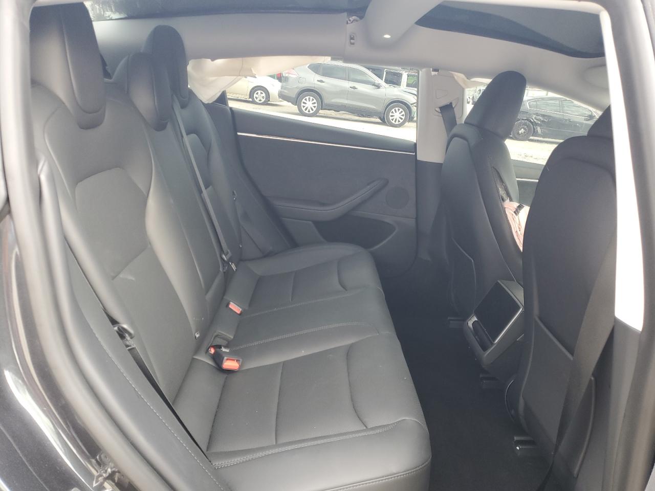 Фото: 5YJ3E1EB6RF824100 - 10